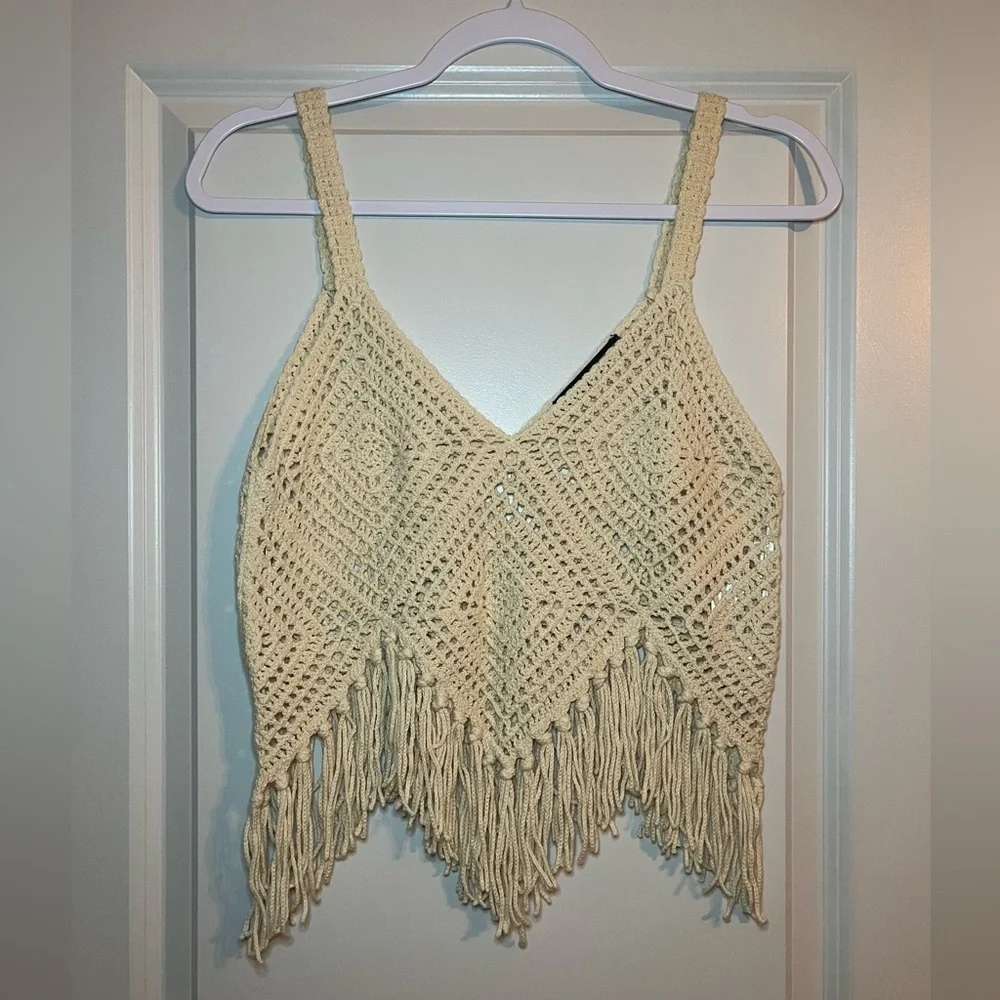 Zara | Crochet Fringe Crop Top Size Medium